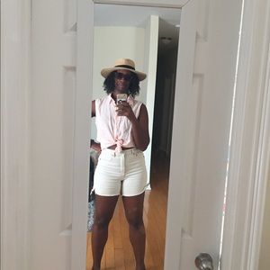 Meet your Posher, Tiffany